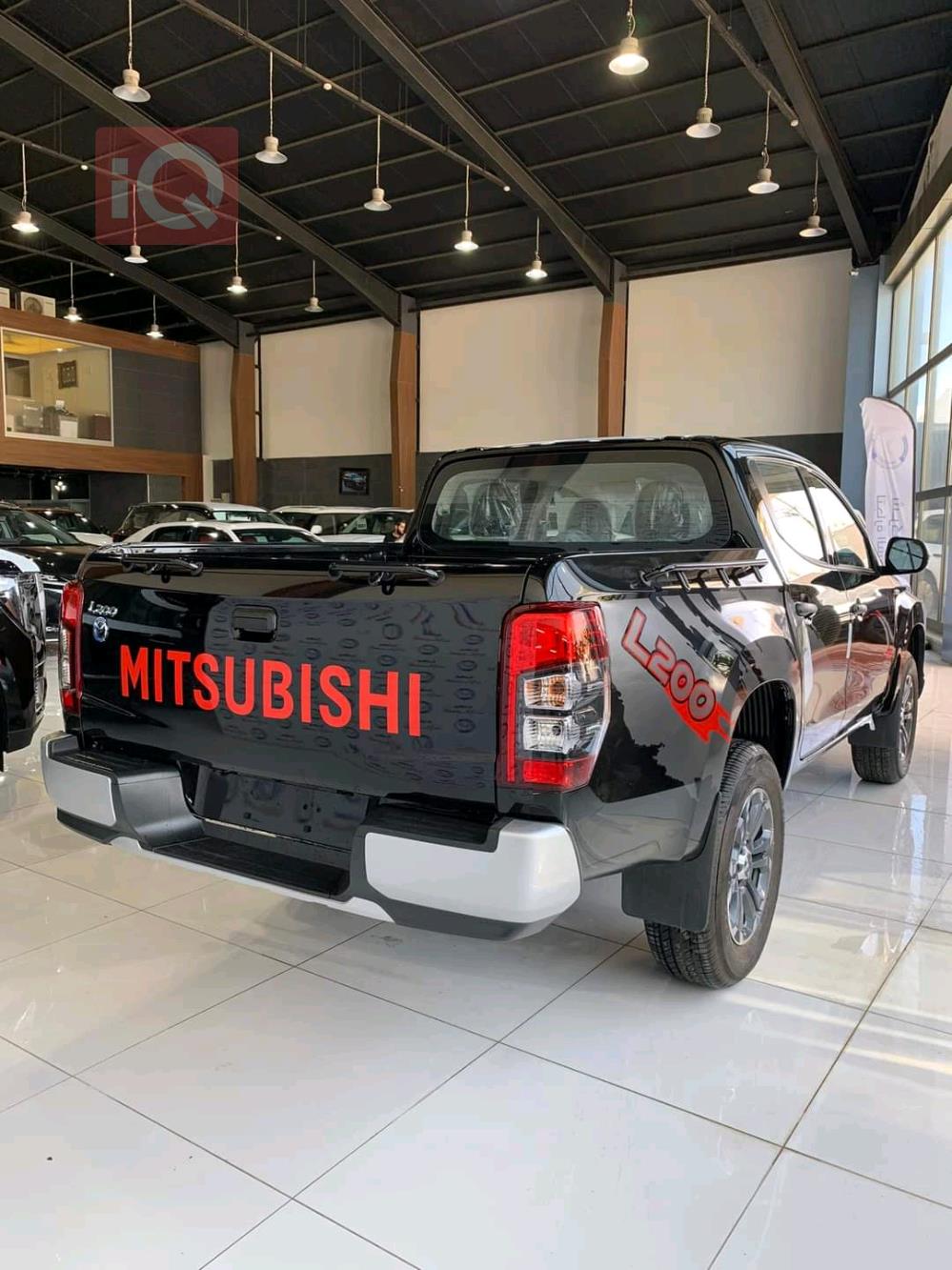میتسوبیشی L200
